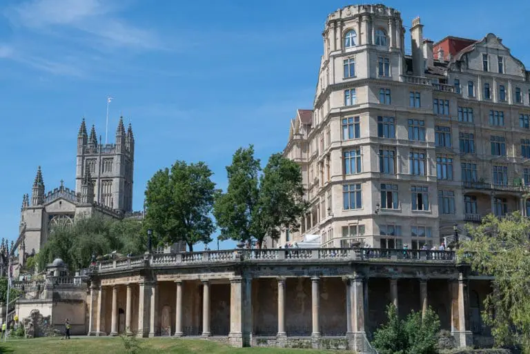 TOP 5 THINGS TO DO AND SEE IN BATH, ENGLAND