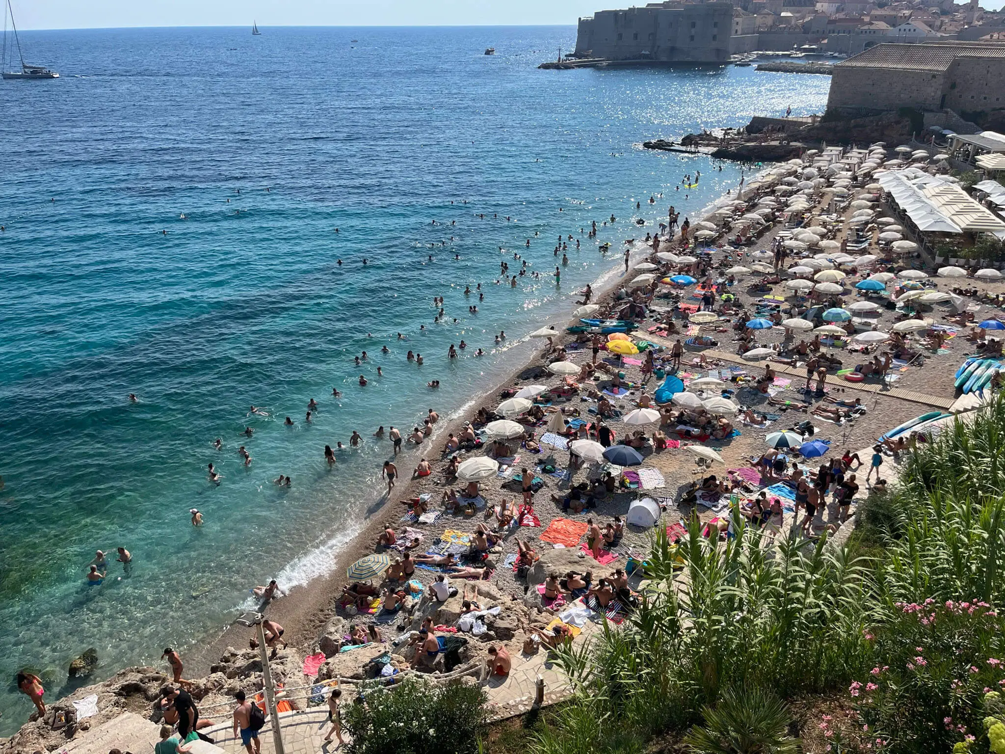 crowd at banje beach dubrovnik