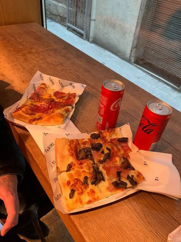 farini venice pizza venice 2-day itinerary
