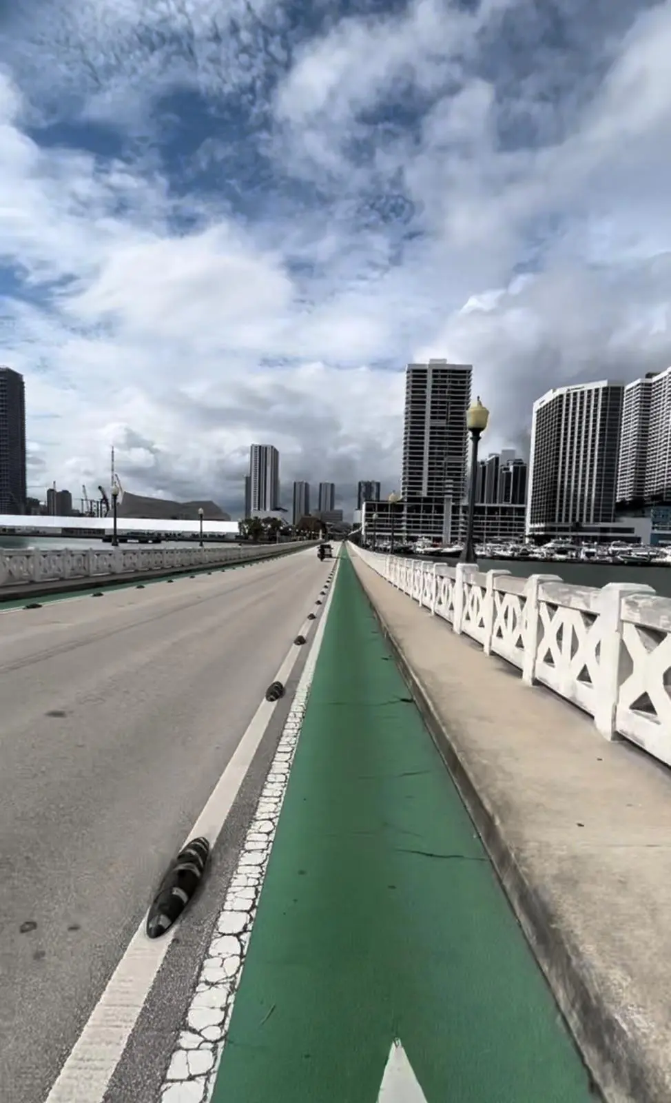 BIKE IN MIAMI