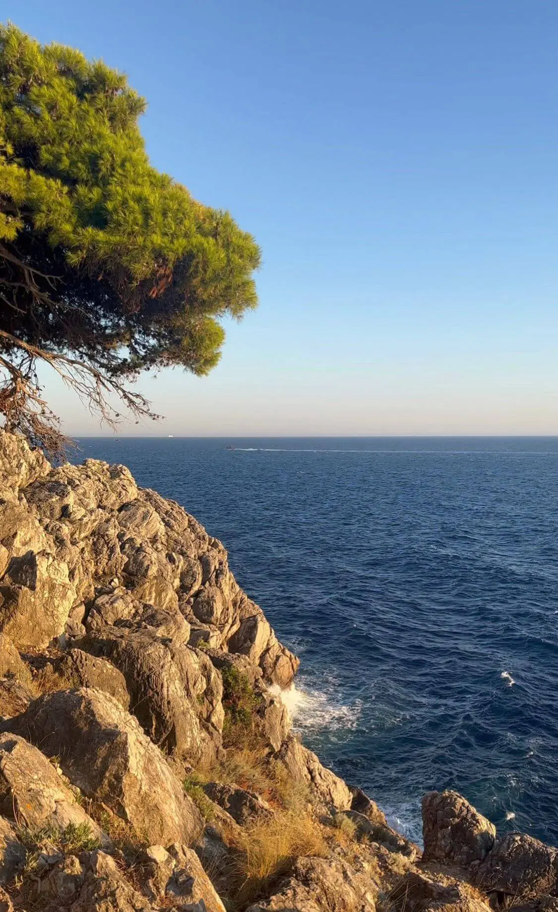 beaches on lopud - rocky beaches