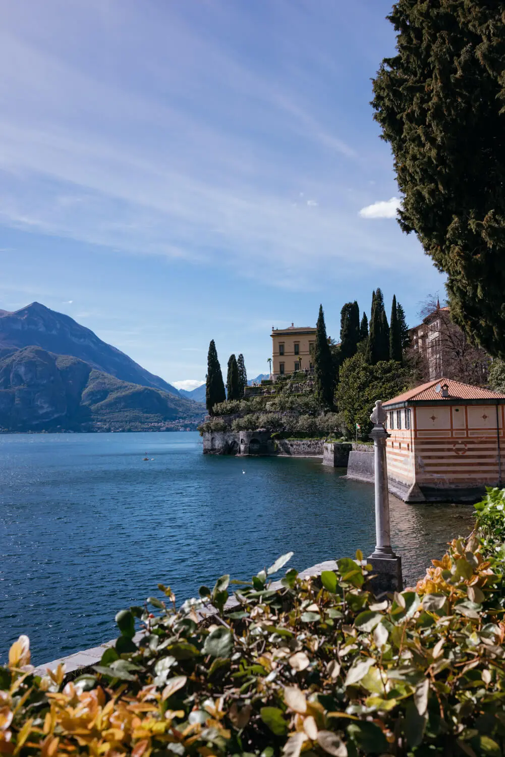 LAKE COMO TOWNS VILLA MONASTERO