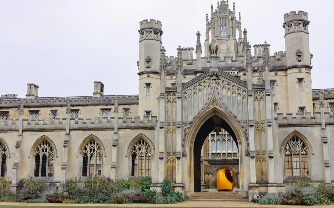 CAMBRIDGE - ST. JOHN'S COLLEGE