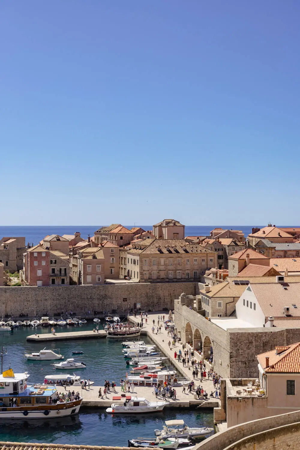 how to get around dubrovnik