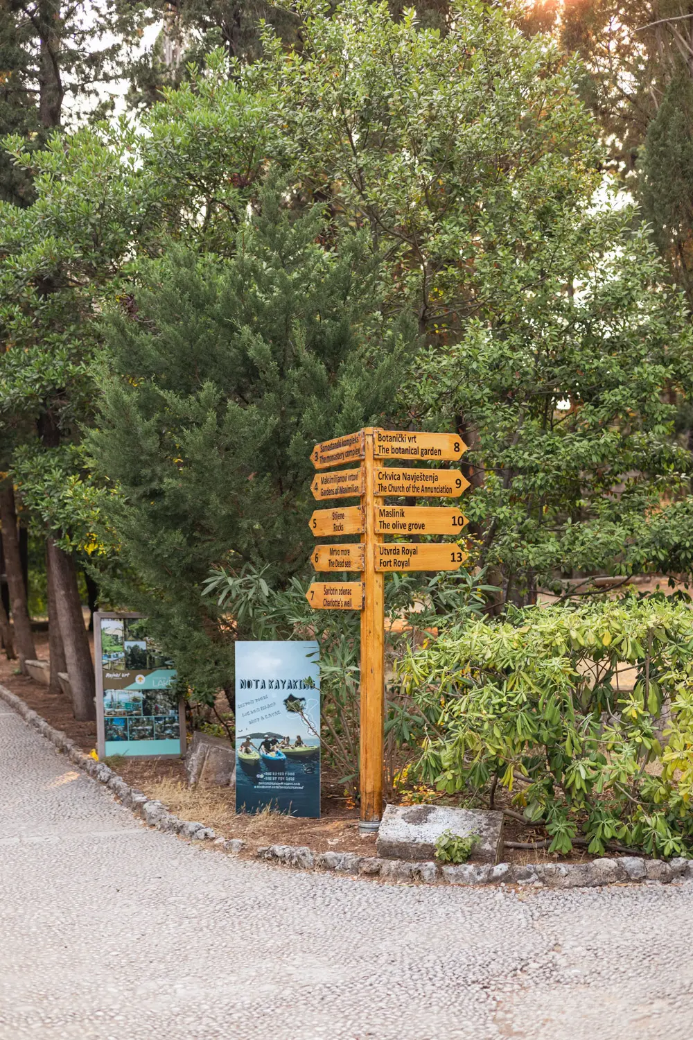 LOKRUM ISLAND GUIDE
