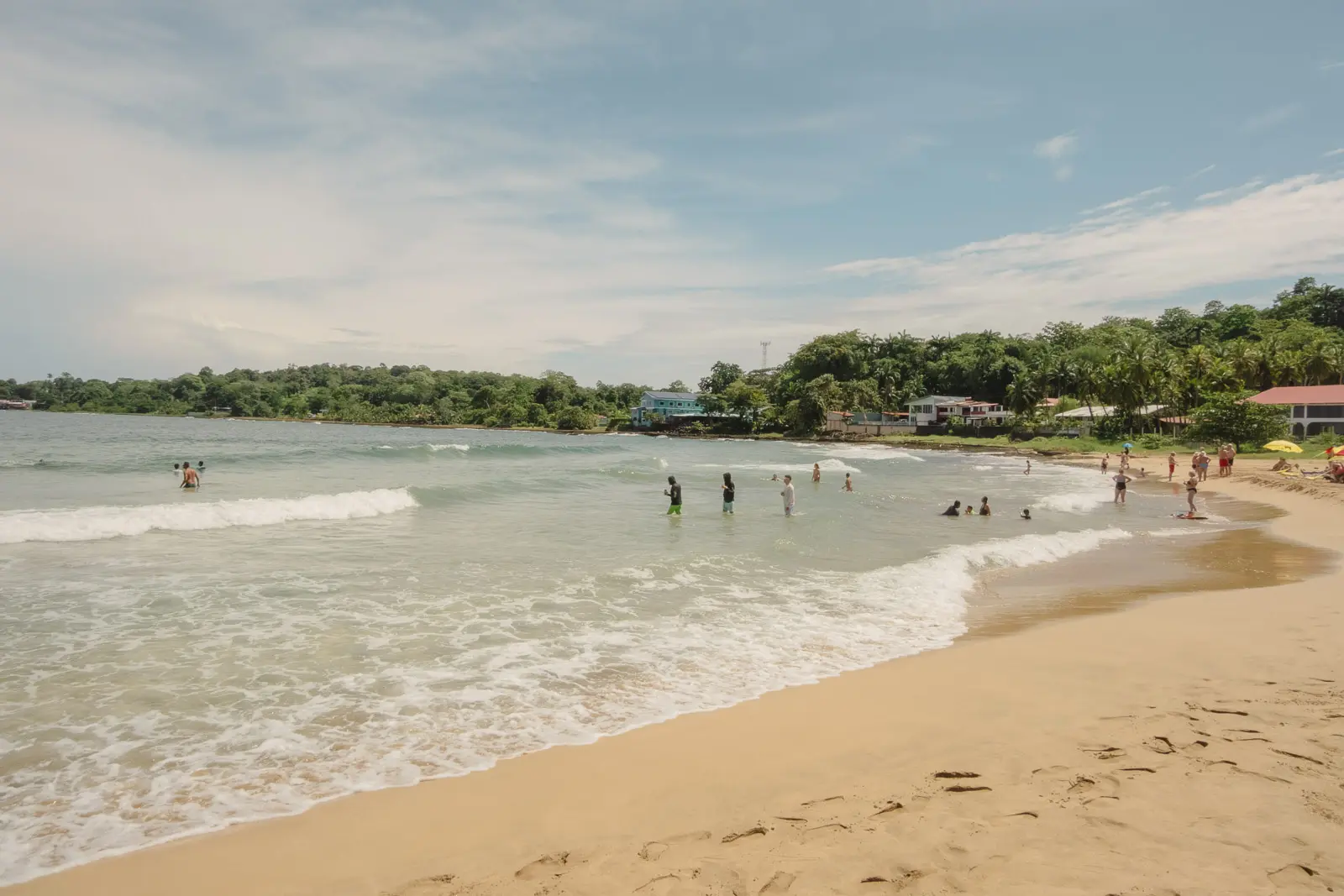 things to do in puerto limon