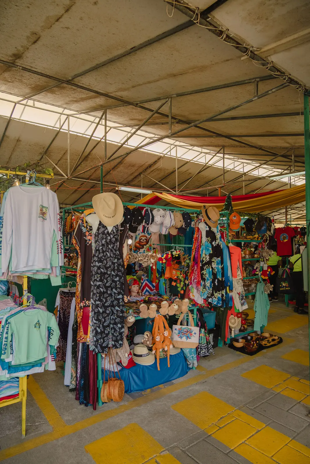 things to do in puerto limon