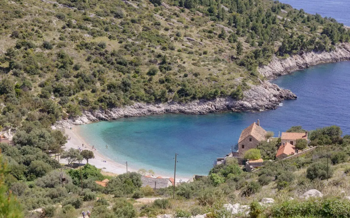 is hvar worth visiting