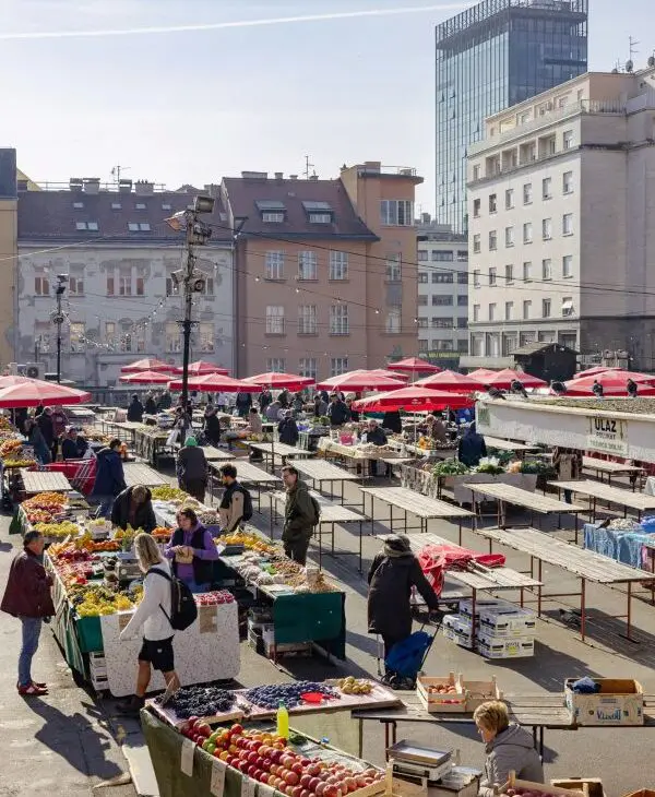 how to get to plitvice lakes from zagreb