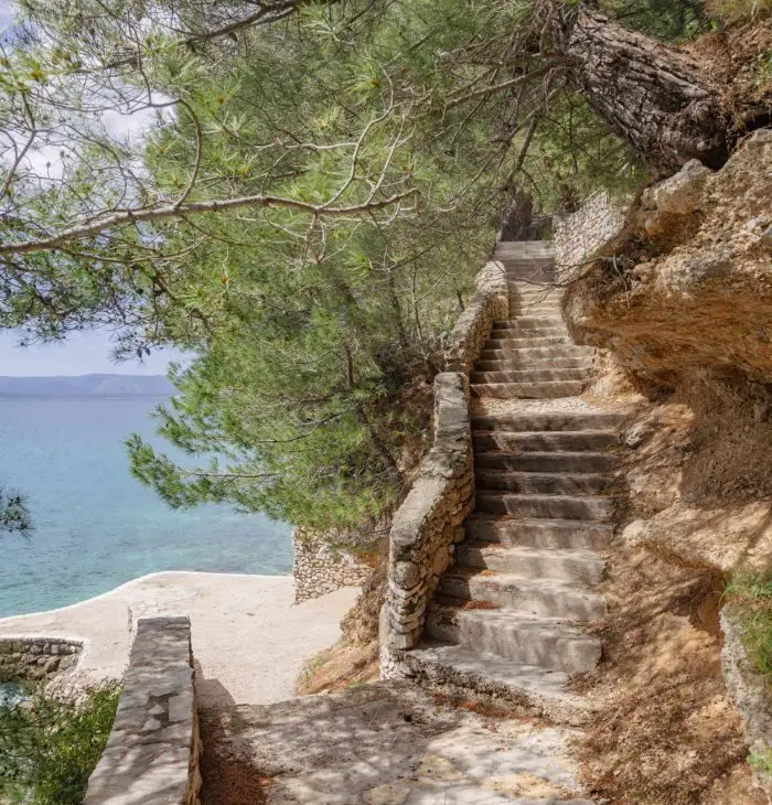 how to get around croatia
