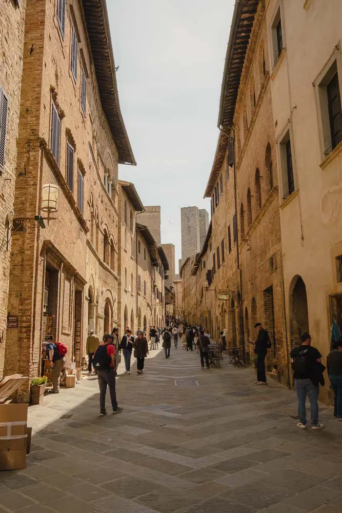 Via S. Giovanni San Gimignano