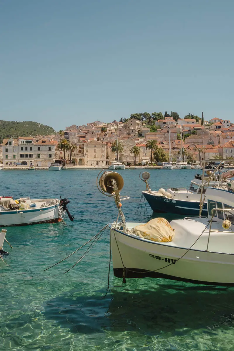 best restaurants in hvar