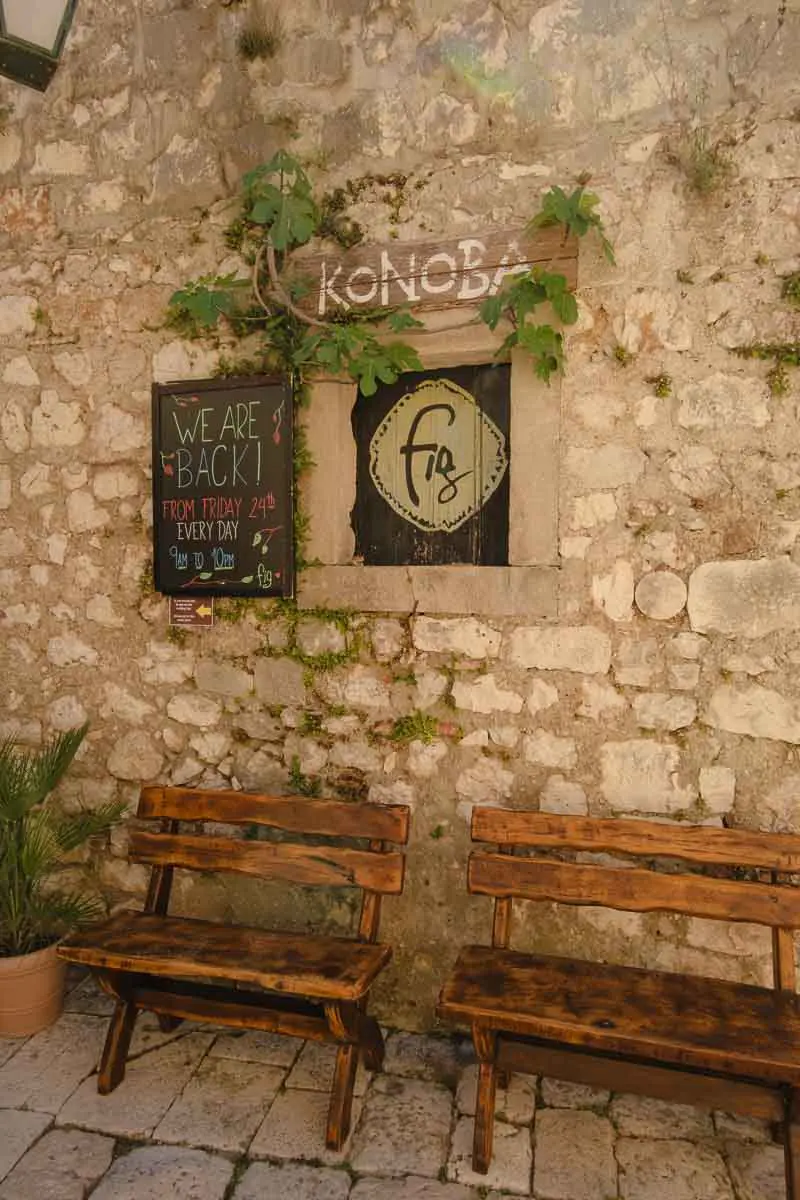 best restaurants in hvar