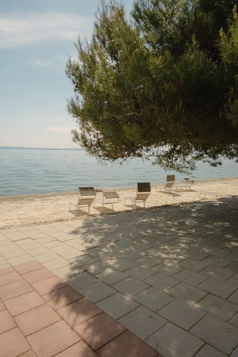 hotel pinija review