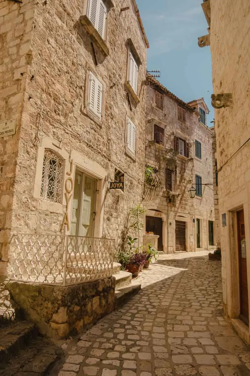 best things to do on hvar
