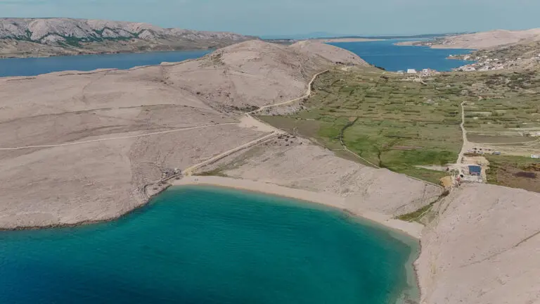 BEST BEACHES ON PAG
