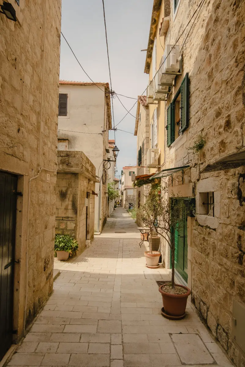 5 days in split