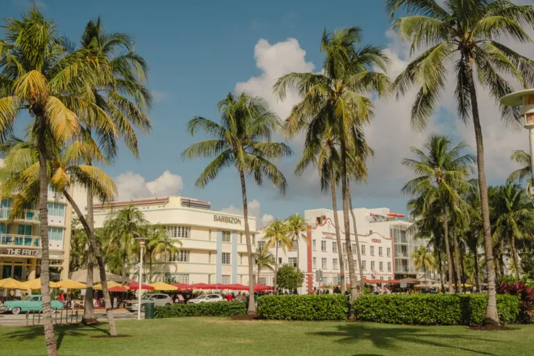 HOW MANY DAYS IN MIAMI